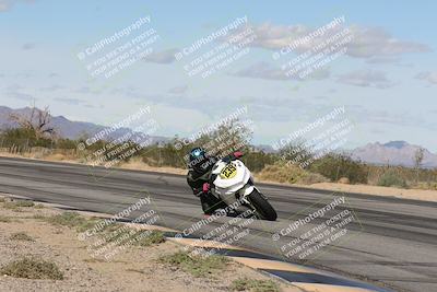 media/Nov-16-2025-Race Pace (Sun) [[8c5fa54630]]/Non Verified Riders (1st 20 Minutes)/3-Turn 3 Inside (11am)/